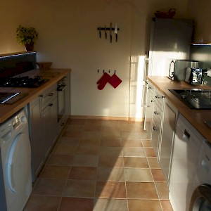 Kitchen with all appliances