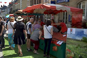 http://www.beaulieu-tourisme.com/en/se-divertir/19/animations/79/events/11-fete-de-la-fraise